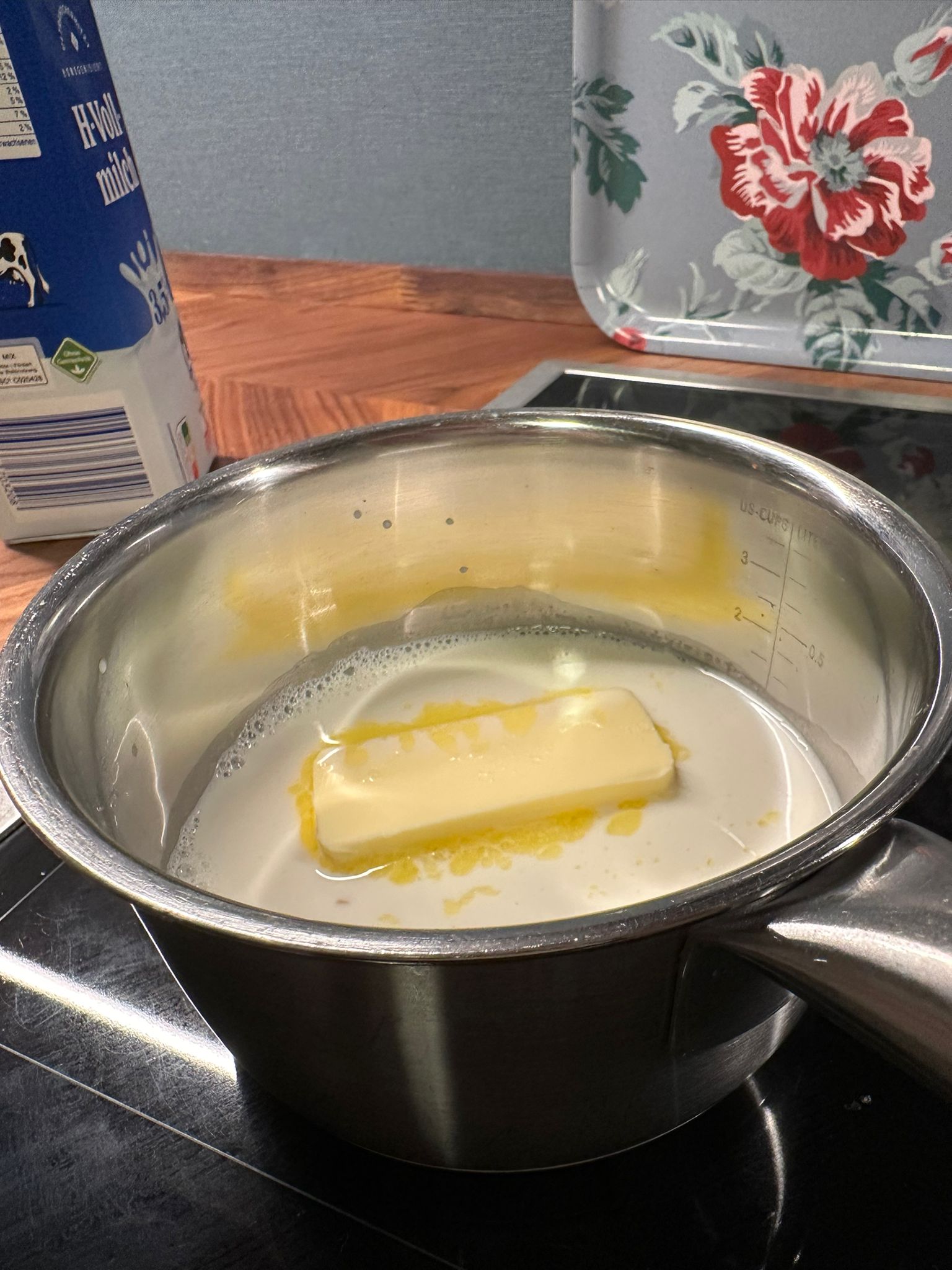 Butter in Milch